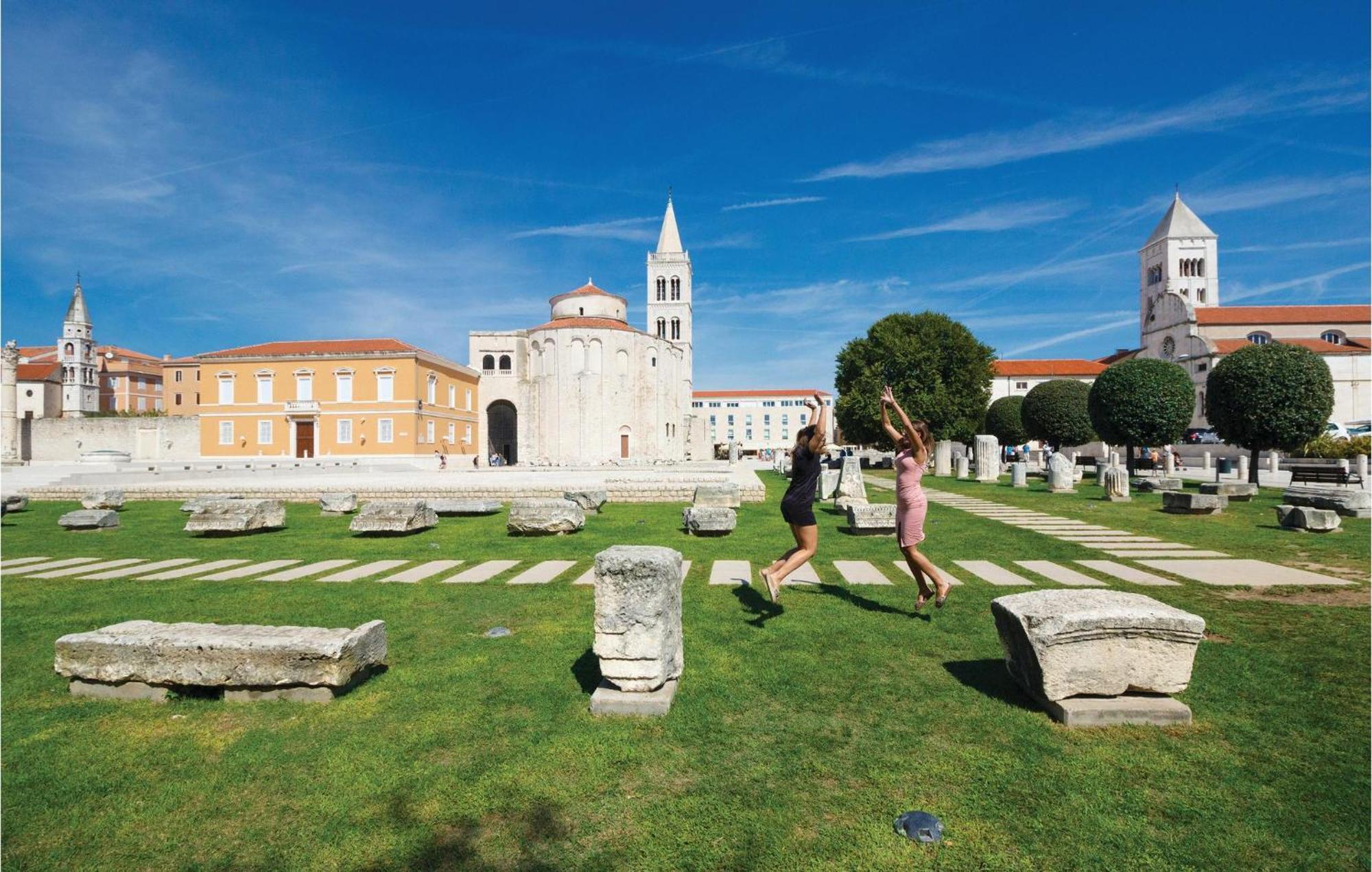 Lovely Apartment In Zadar With Wifi المظهر الخارجي الصورة